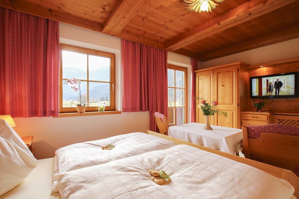 Hotel Haus Hohenwarter Lofer Exterior foto